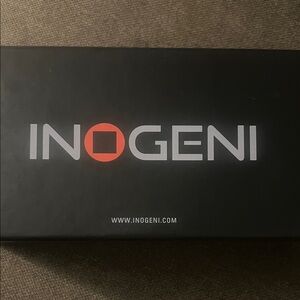 INOGENI’s 4KX-PLUS Ultra HD to USB 3.0 camera converter with an HDMI loop.